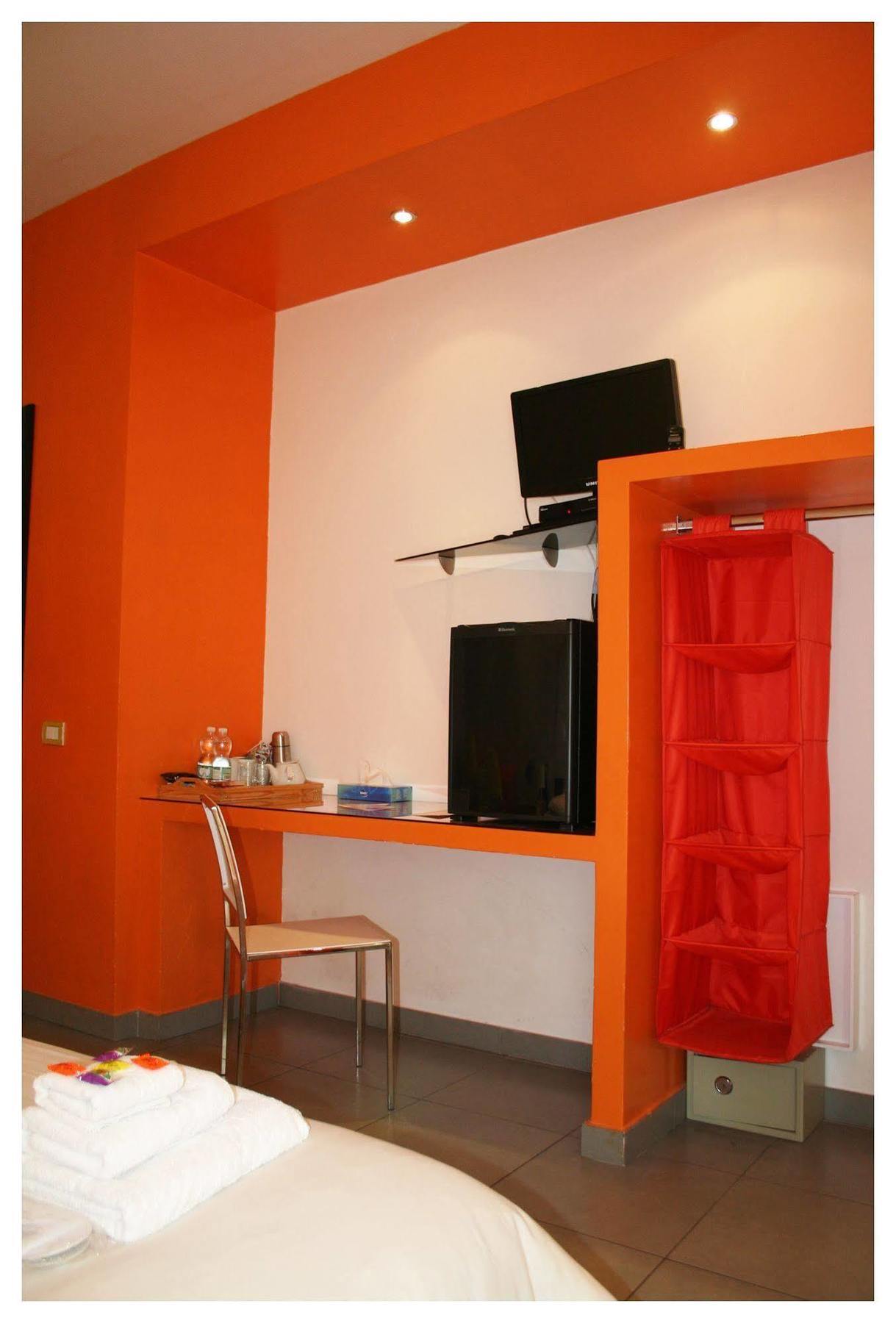 Gli Scipioni Bed & Breakfast Rome